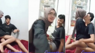 Video Viral 2025 Indonesia Tatapan Membara, Hasrat Yandex Viral Video Tak Terbendung Sma Wiwik Top Global